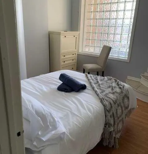 South Loop 4 Bedroom